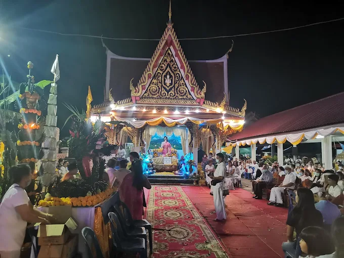 Chao Mae Khao Phanom Shrine