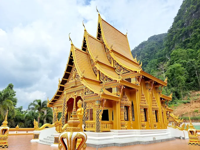 Wat Khao Hua Sing